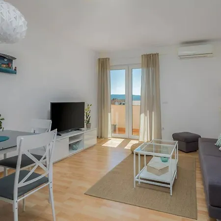 Kastel Gomilica Sleeps 14 With Pool Air Con And Wifi Kaštela